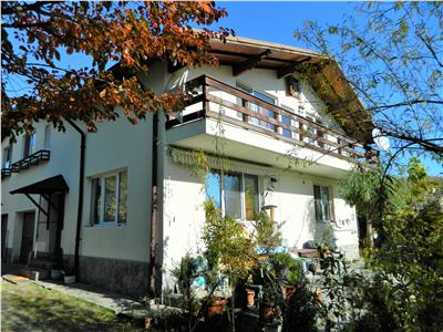 Casa tip duplex de vanzare, Cornu Prahova