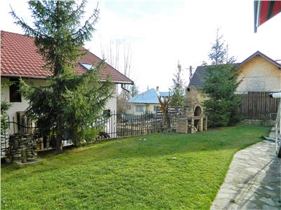 Casa tip duplex de vanzare, Comarnic Prahova