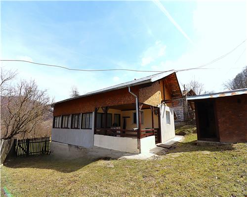 Casa de vanzare, Provita de Sus